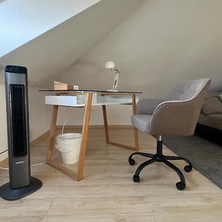 Grosse Moderne In Messenaehe Lejlighed